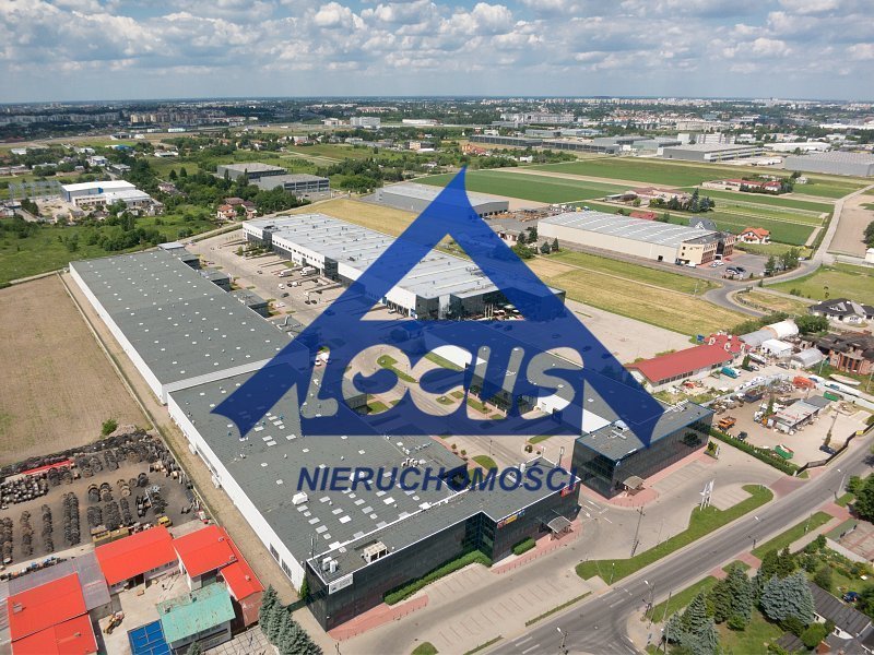 Polecam magazyn 1185 m² z biurem, rampami i parkingiem: Warszawa