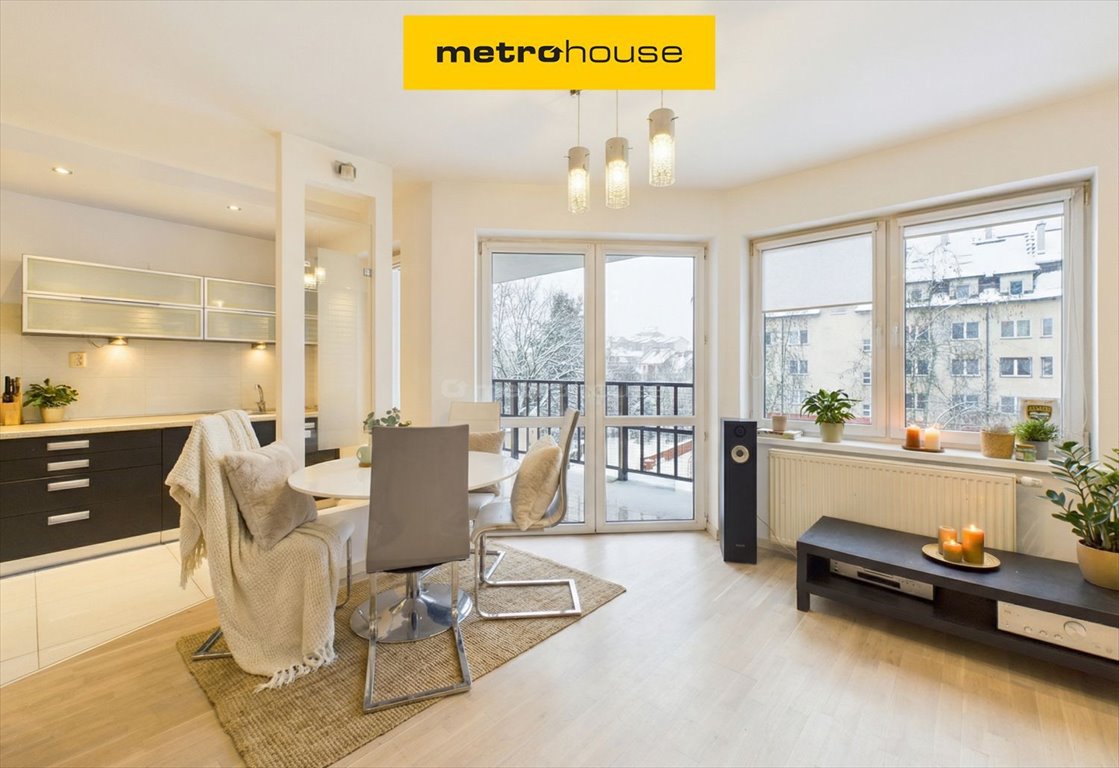 3-pokojowe mieszkanie 65 m² z balkonem i komórką Kraków, Olsza, Pilotów  65m2 Foto 1