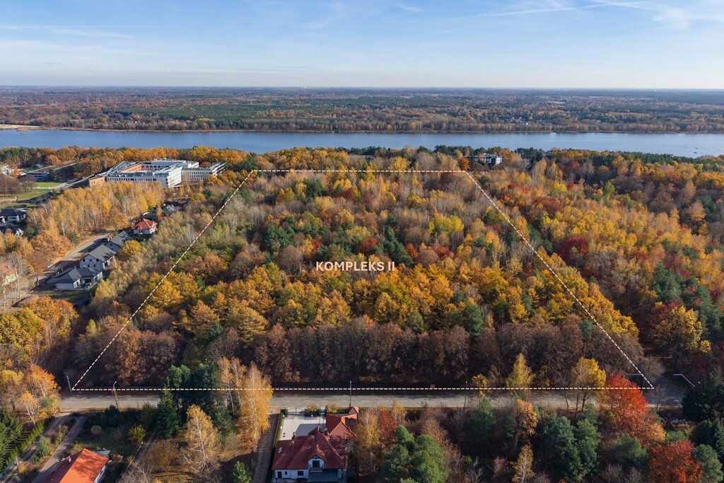 Działka 52 429 m² z dostępem do mediów w Serocku Serock, ul. Wyzwolenia  52 429m2 Foto 1