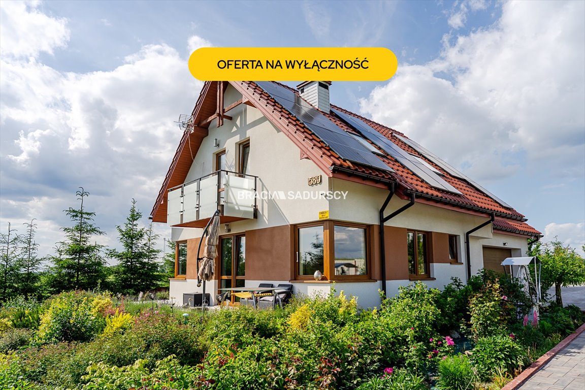 Zapraszam do obejrzenia nowoczesnego domu 154 m² z garażem i fotowoltaiką Sufczyn  154m2 Foto 1