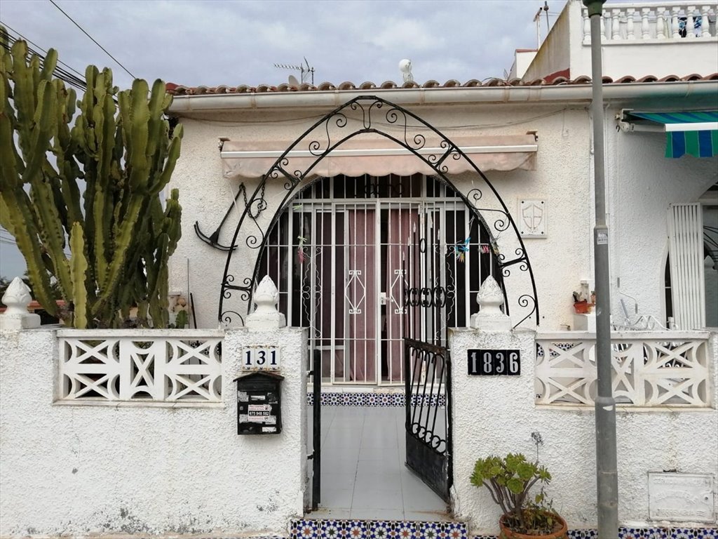 Dom na sprzedaż Hiszpania, La Siesta.  65m2 Foto 5