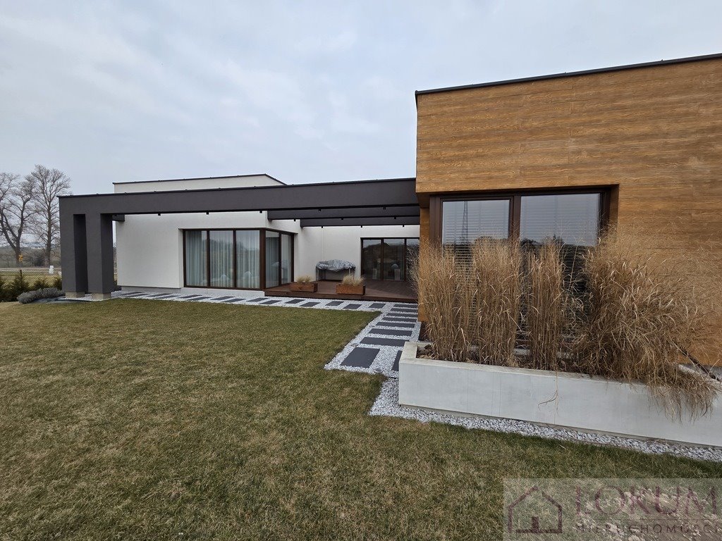 Nowoczesny dom 208 m² z garażem, klimatyzacją i fotowoltaiką Kalinówka  208m2 Foto 1