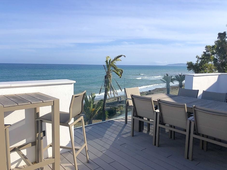 Dom z bezpośrednim dostępem do morza w Esteponie Hiszpania, La Gaspara, La Gaspara, Estepona, Málaga  364m2 Foto 1