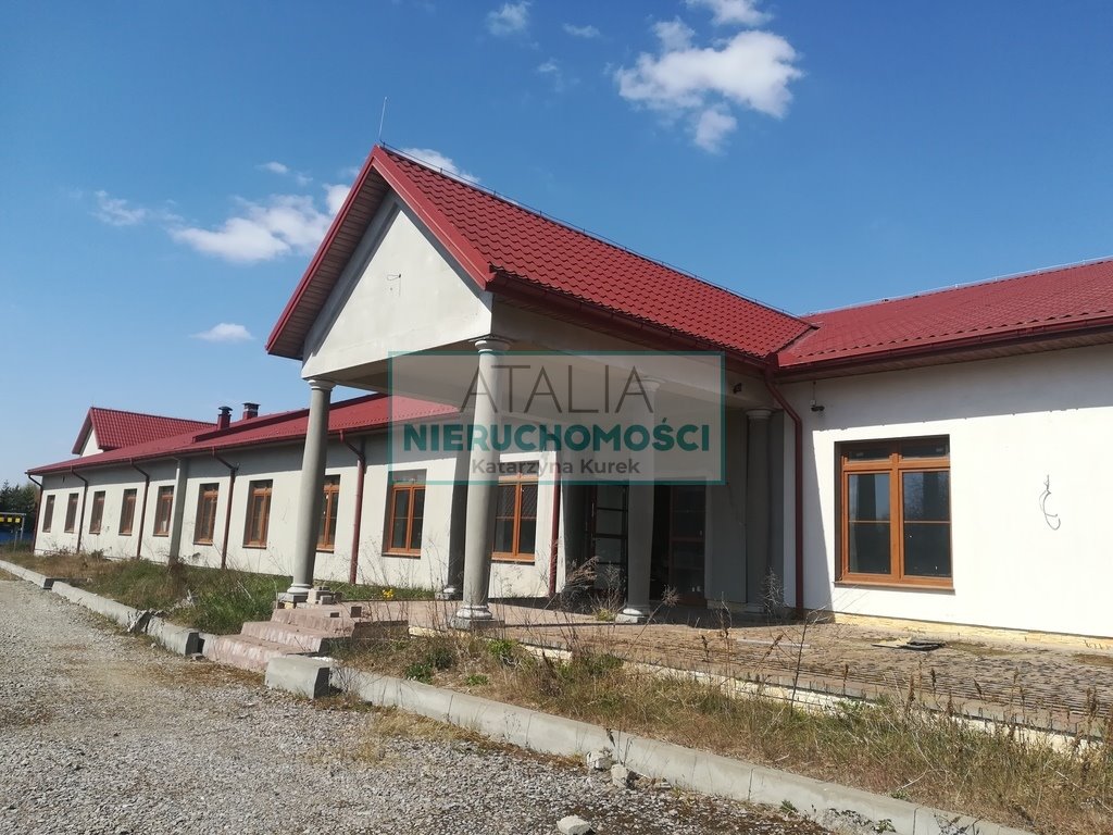 Obiekt 2360m² na sprzedaż – hotel, sala weselna, produkcja Grodzisk Mazowiecki  2 360m2 Foto 1