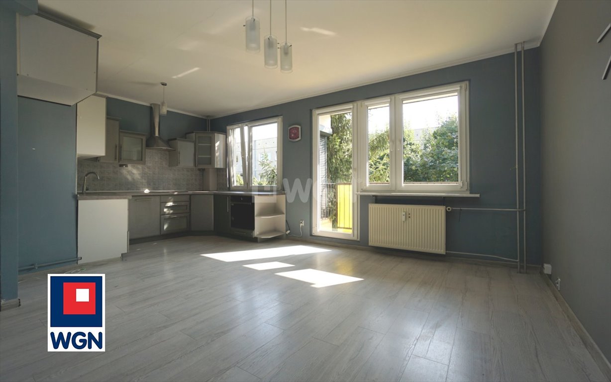 Mieszkanie czteropokojowe  na sprzedaż Konin, Chorzeń, Makowa  72m2 Foto 1