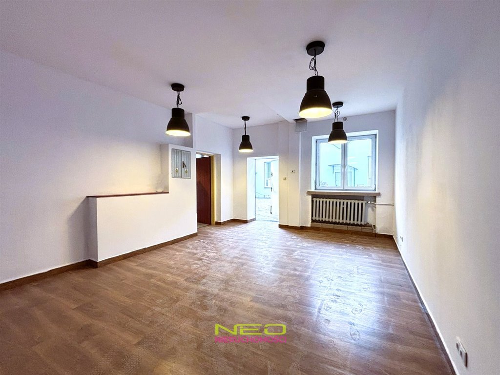 Zapraszam do wynajęcia 107 m² lokalu w centrum Częstochowy Częstochowa, Centrum  105m2 Foto 1