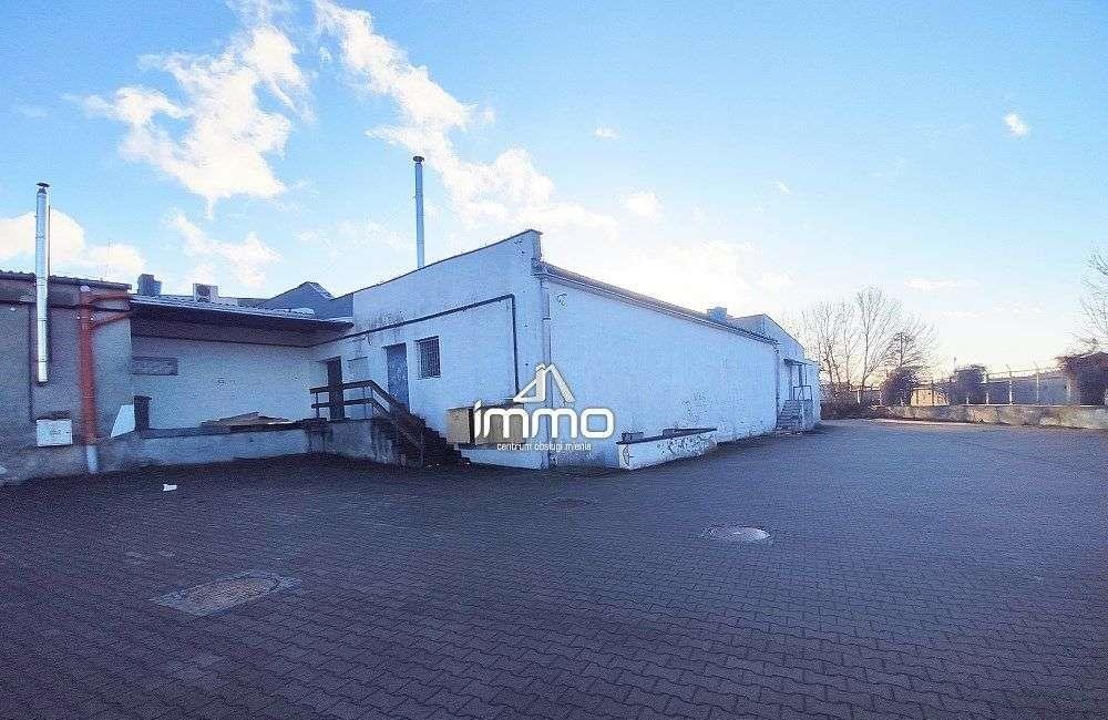 Magazyn 328 m² z rampą - idealny na hurtownię lub logistykę. Oleśnica, ul. Rzemieślnicza  328m2 Foto 1