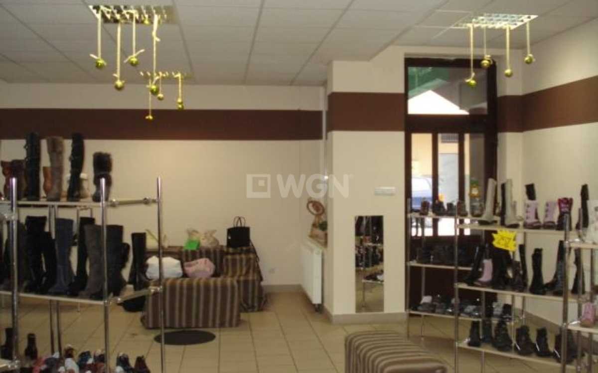 Libiąż, pawilon 200m2 z witrynami i niezależnymi wejściami Libiąż, oś. Flagówka  200m2 Foto 1