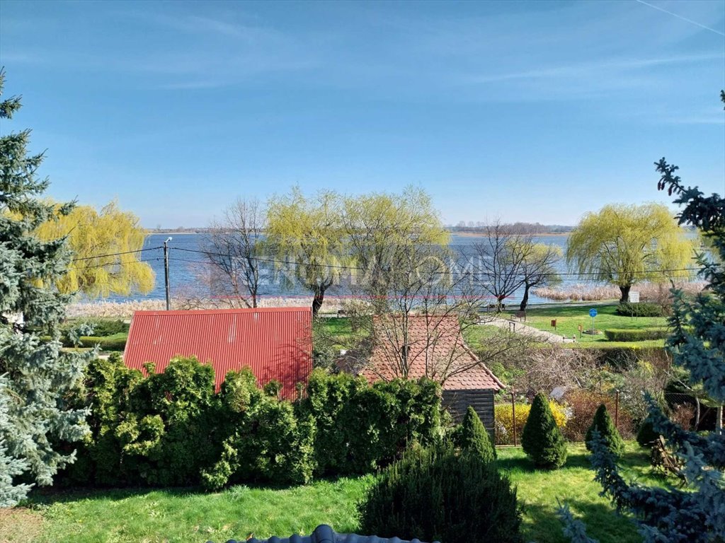 Dom z salami weselną i tarasem z widokiem na jezioro Kunice  775m2 Foto 1