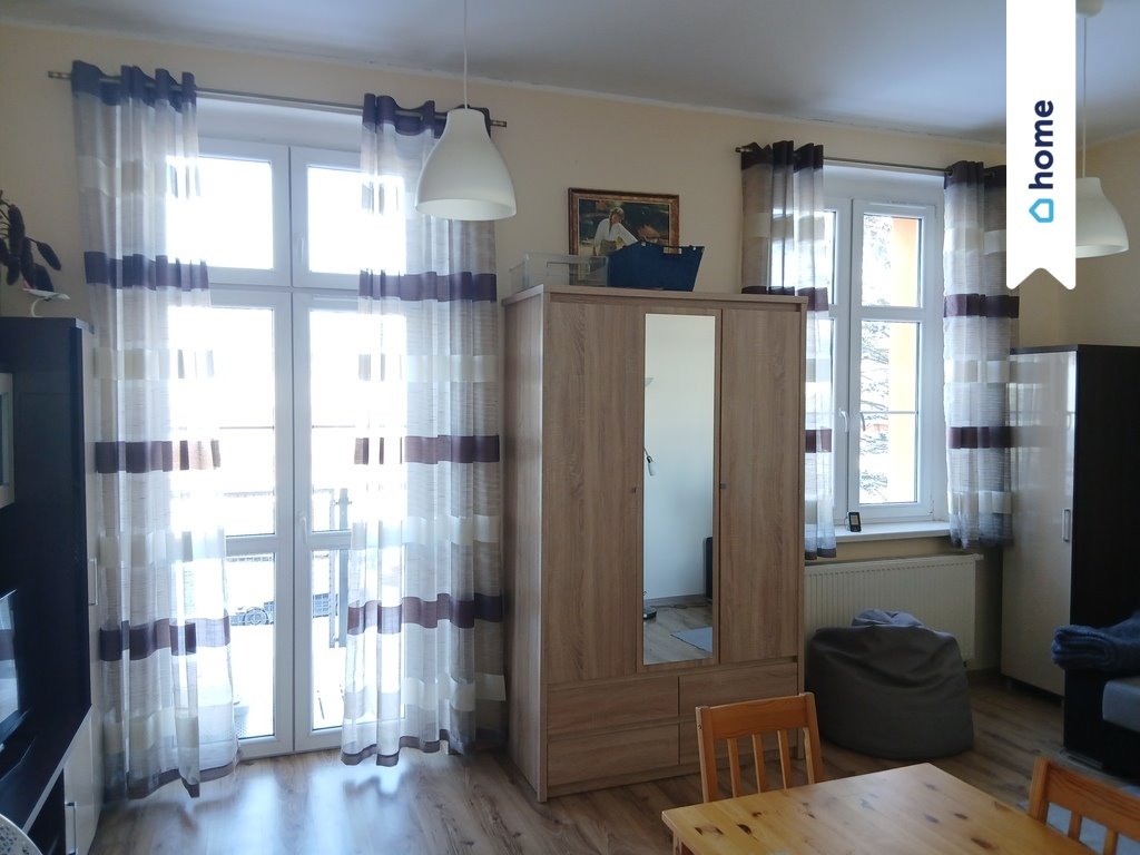 Przytulne 31,2 m² z balkonem i miejscem parkingowym Jelenia Góra, Elewów  31m2 Foto 1