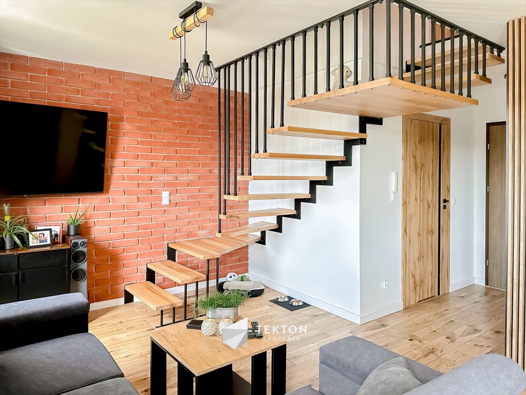 Mieszkanie czteropokojowe  na sprzedaż Reda, Ciechocino, Polna  116m2 Foto 1