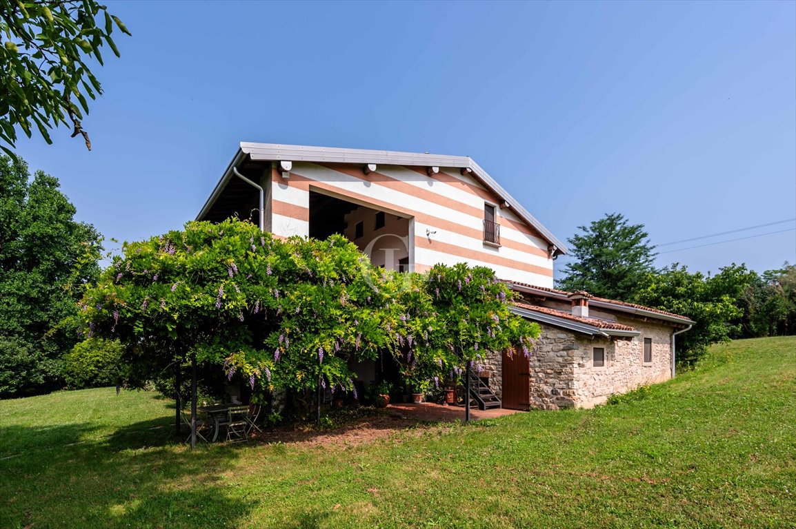 Dom na sprzedaż Włochy, Corte Franca  740m2 Foto 1