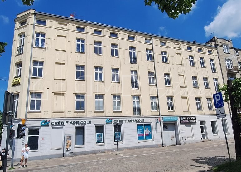 Na sprzedaż kamienica z 14 lokalami i dużym potencjałem Łódź, Górna, Piotrkowska  760m2 Foto 1