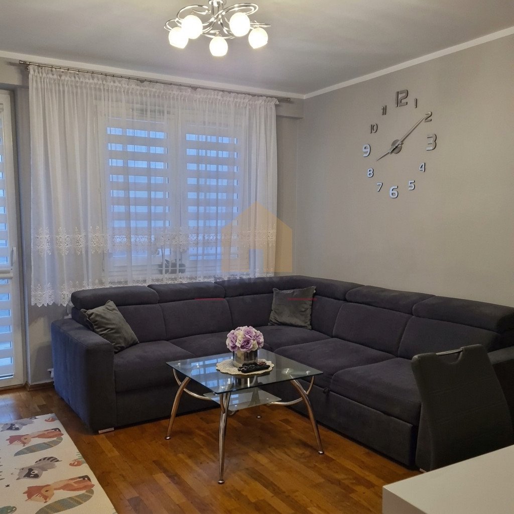 Do sprzedania funkcjonalne mieszkanie 45 m² z balkonem w Lubinie Lubin  45m2 Foto 1