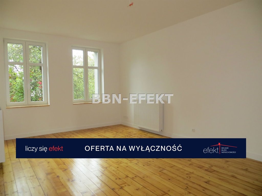 Mieszkanie trzypokojowe na sprzedaż Bielsko-Biała, Górne Przedmieście  85m2 Foto 1