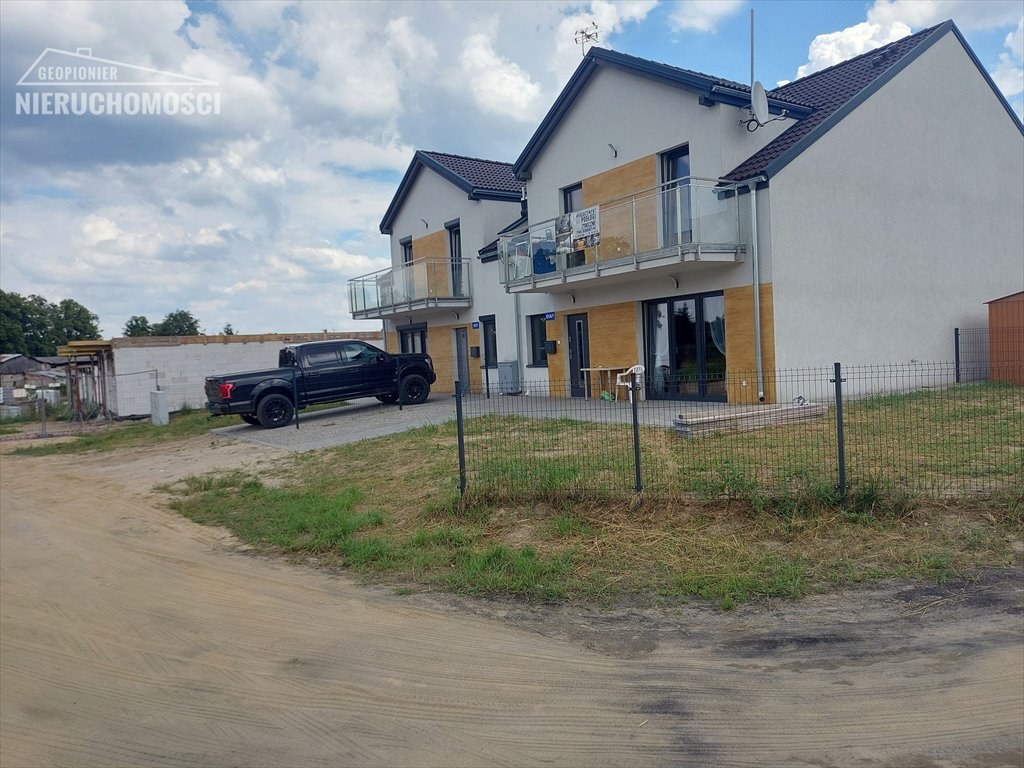 Mieszkanie trzypokojowe na sprzedaż Lubajny, Lubajny  81m2 Foto 4