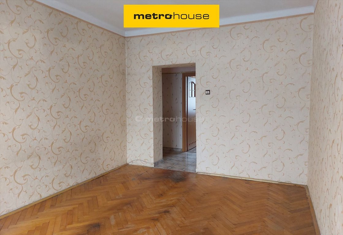 Mieszkanie do remontu z balkonem i klimatyzacją - Oleśnica Oleśnica  46m2 Foto 1