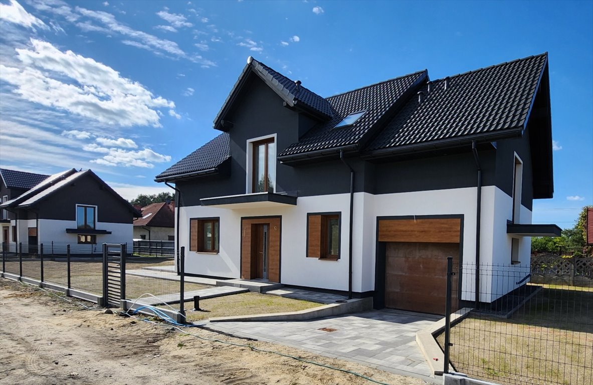 Dom na sprzedaż Tarnowskie Góry, Pniowiec, Zakładowa  151m2 Foto 1