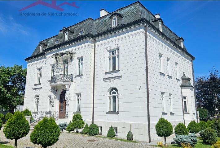 Unikatowa kamienica z historią, 1281 m2, prestiżowa inwestycja Przemyśl  1 281m2 Foto 1