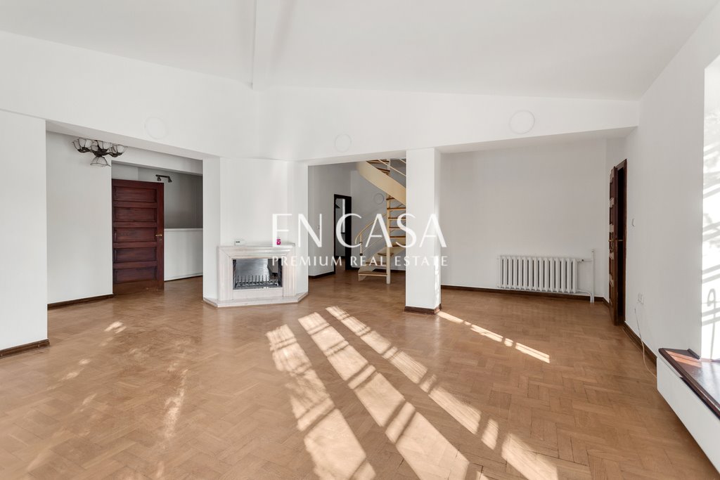 Przestronny dom 292 m² z dużą działką i kominkiem Komorów, Sportowa  292m2 Foto 1