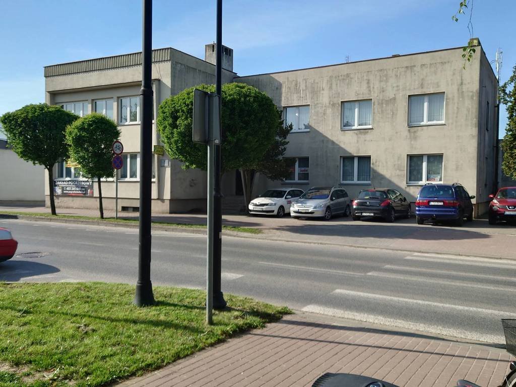 Lokal użytkowy na sprzedaż Tuchola, Świecka  540m2 Foto 1