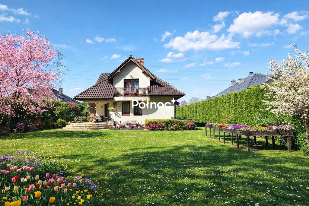 Przestronny dom 252 m2 z ogrodem i kominkami w Mogiła Kraków, Mogiła, Mogiła, Stare Wiślisko  252m2 Foto 1