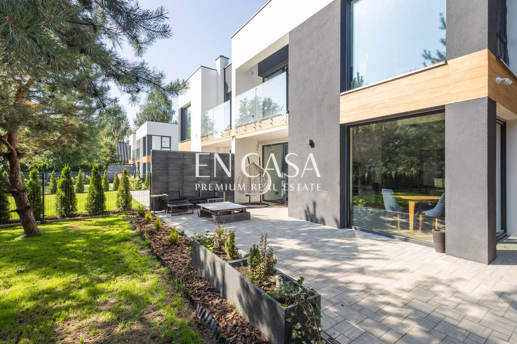 Nowoczesny smart home 125 m2 z tarasami i ogrzewaniem podłogowym Osowiec, Jasna  125m2 Foto 1