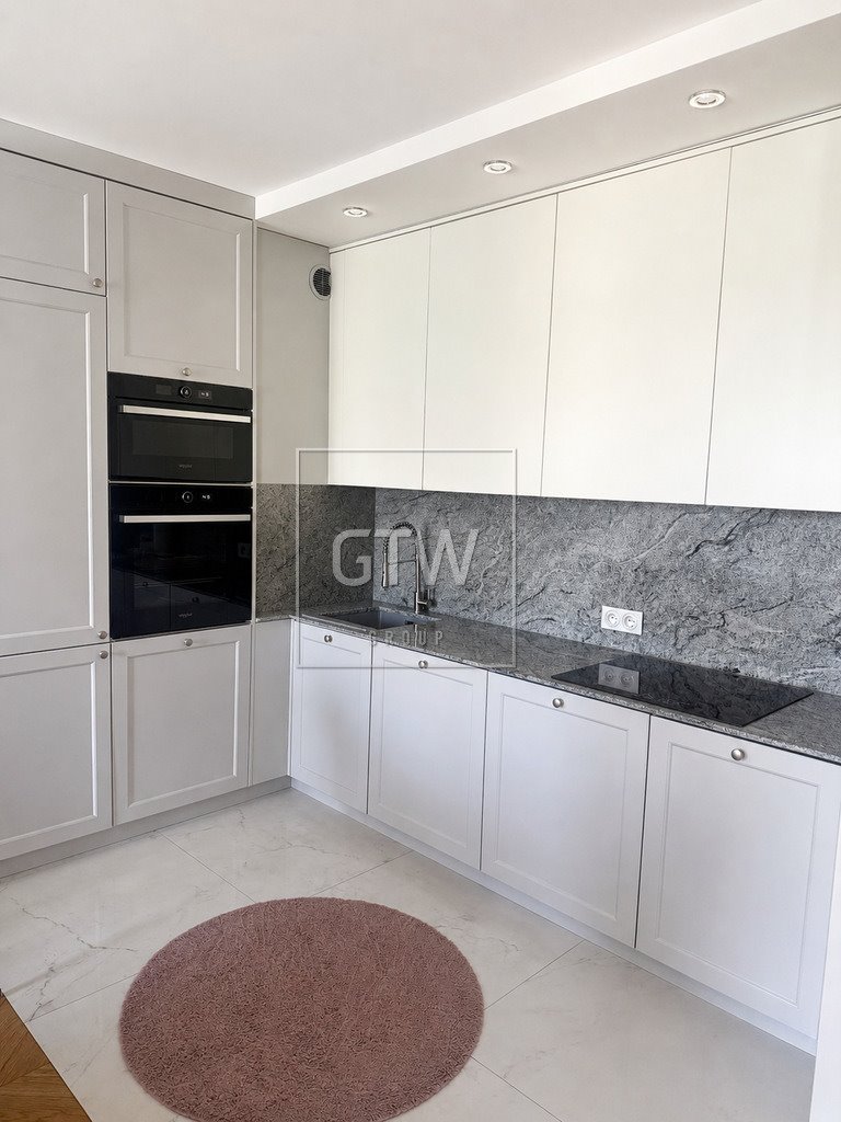Nowoczesne 42 m² w centrum Grójca z garażem i komórką Grójec, Polskiej Organizacji Wojskowej  42m2 Foto 1