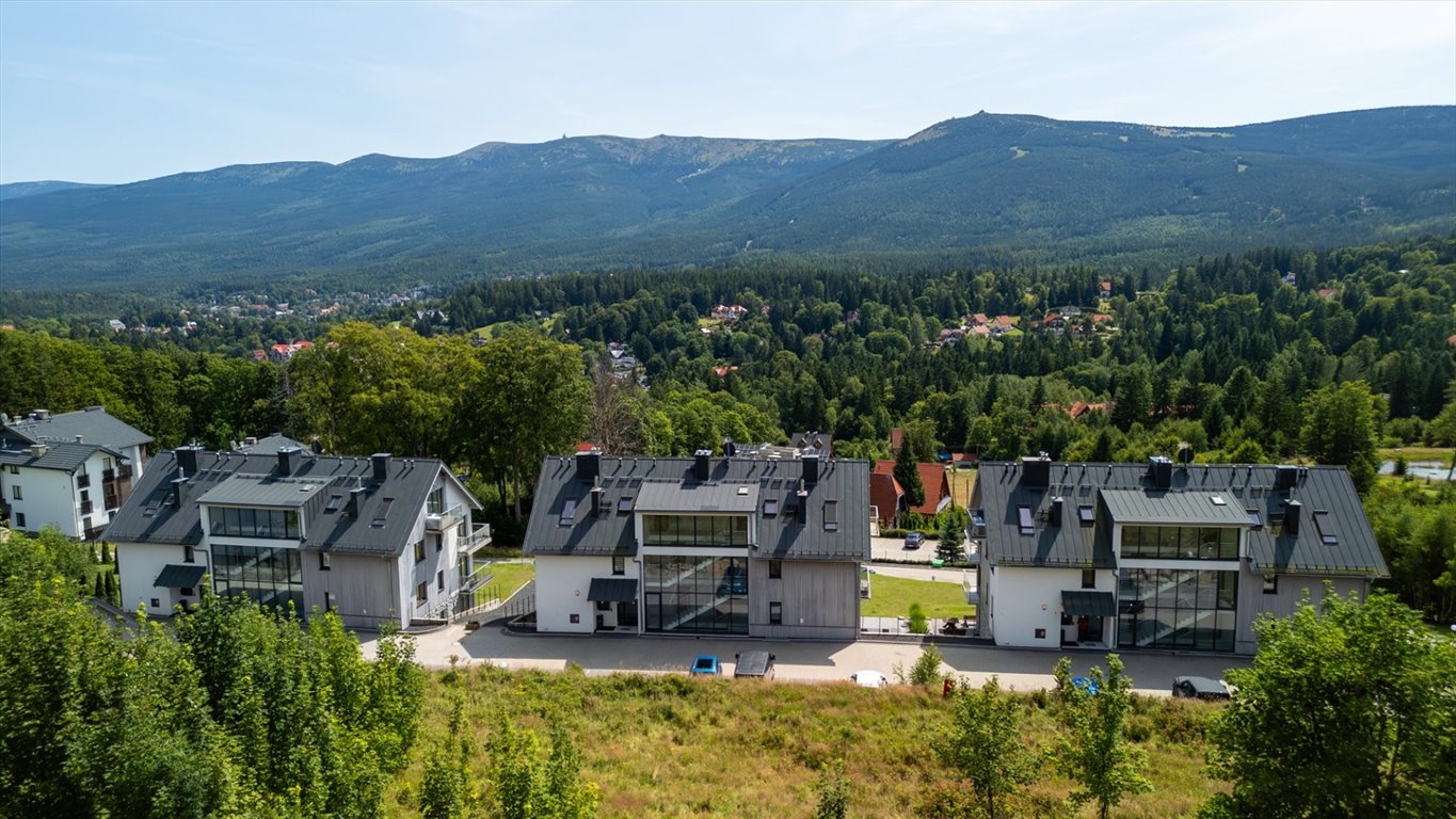 Mieszkanie dwupokojowe na sprzedaż Szklarska Poręba  45m2 Foto 1