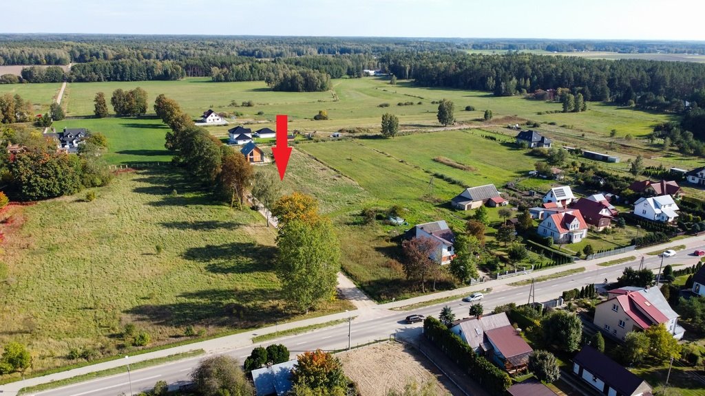 Na sprzedaż działka 912 m² w Lewickiem z warunkami zabudowy Lewickie  912m2 Foto 1