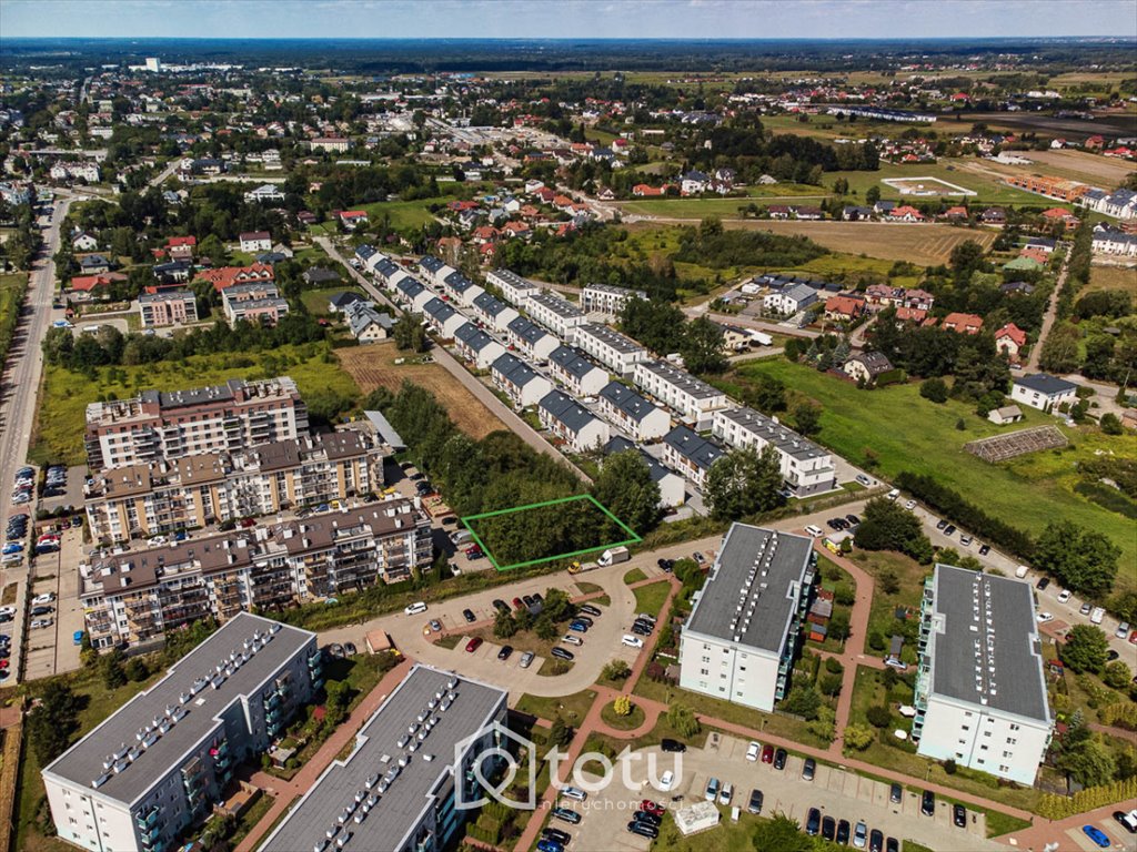 Działka budowlana na sprzedaż Radzymin, Juliana Tuwima  800m2 Foto 1