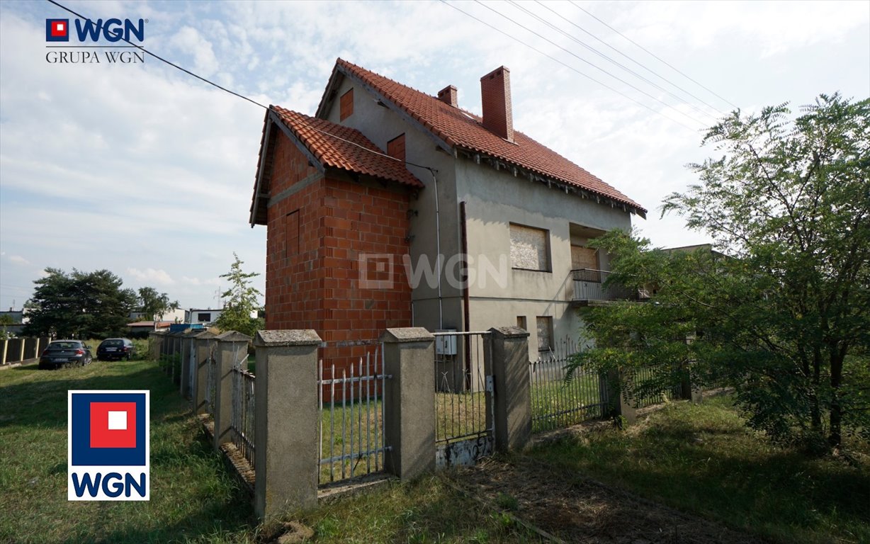 Dom z potencjałem pod działalność, 200 m2, działka 0,056 ha Konin, Zofii Nałkowskiej  200m2 Foto 1