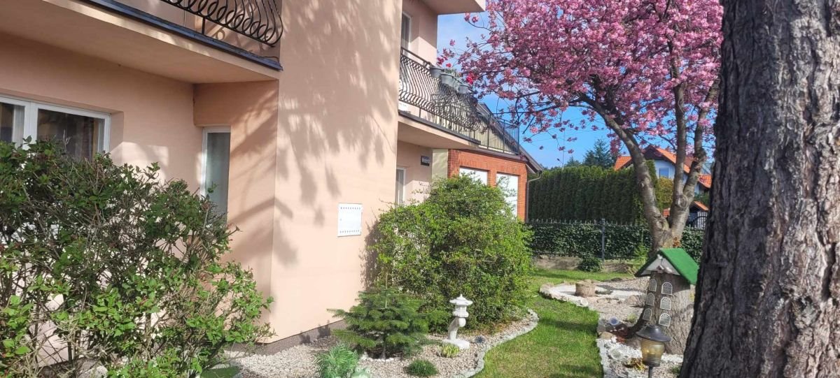 Przestronny dom 219 m2 z ogrodem i garażem w Wągrowcu Wągrowiec  219m2 Foto 1