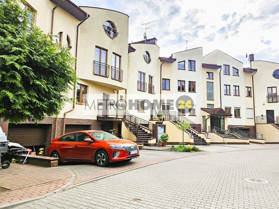 Dom na wynajem na Ursynowie z kominkiem i ogródkiem! polecam! Warszawa, Ursynów, Pyry  300m2 Foto 1