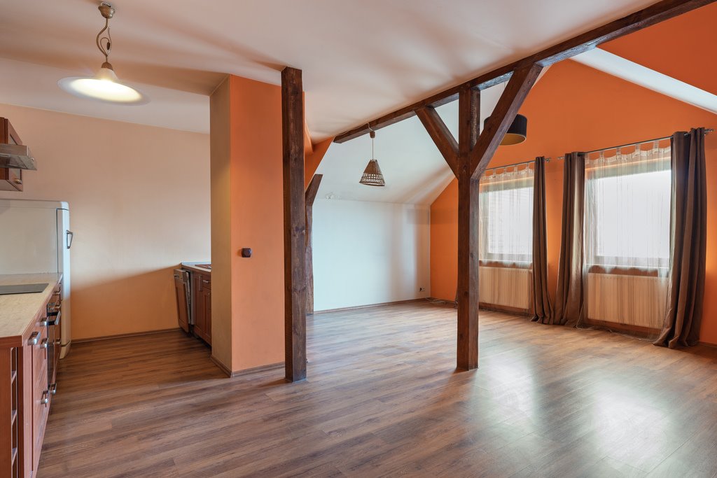 Polecam dwupoziomowe mieszkanie 74 m² z przestronną strefą dzienną Wrocław, Gaj, Gaj, Strońska  77m2 Foto 1