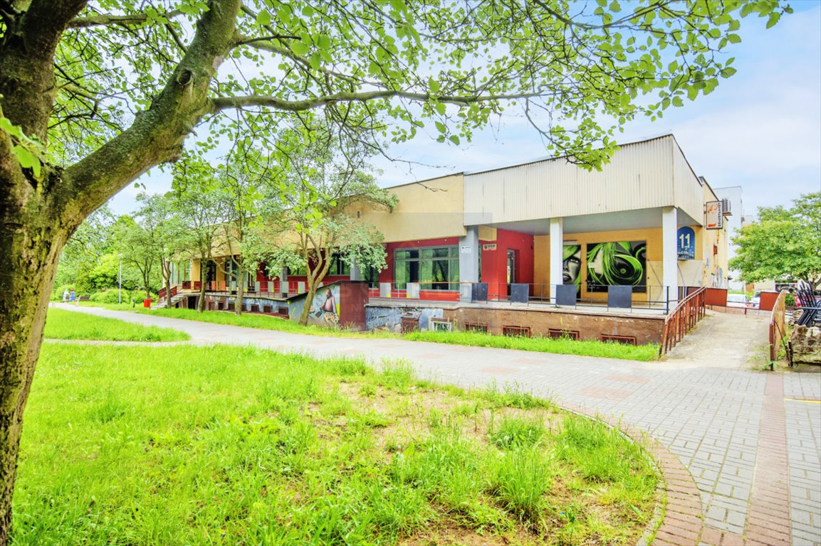 Lokal użytkowy na wynajem Częstochowa, Północ  209m2 Foto 1