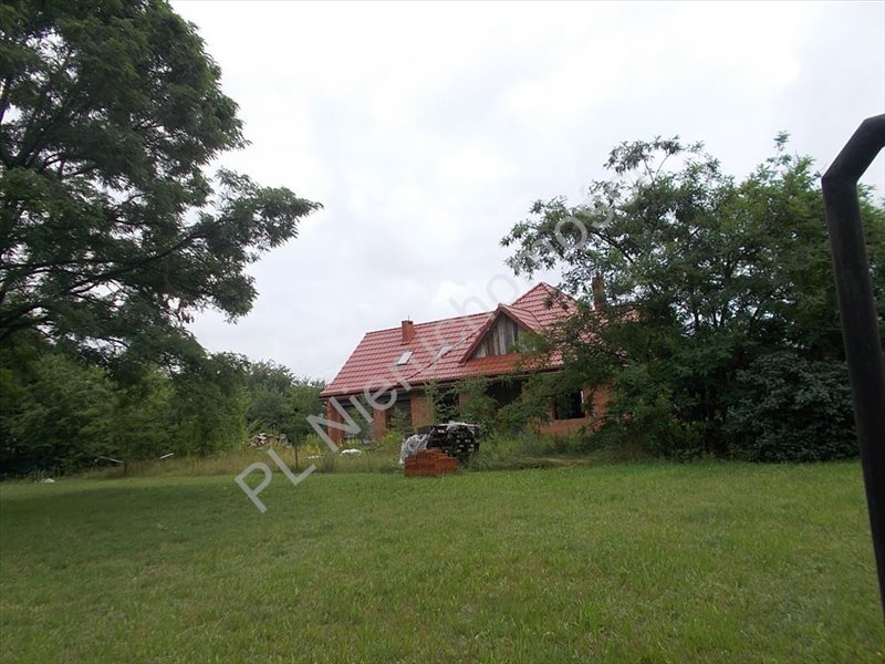 Działka budowlana 1619 m² z mediami i lasem w Rozalinie Rozalin  1 619m2 Foto 1