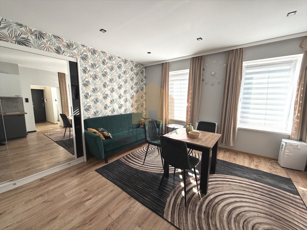 Gotowe do zamieszkania 35m2 po remoncie, blisko Zamku Książ Świebodzice  35m2 Foto 1
