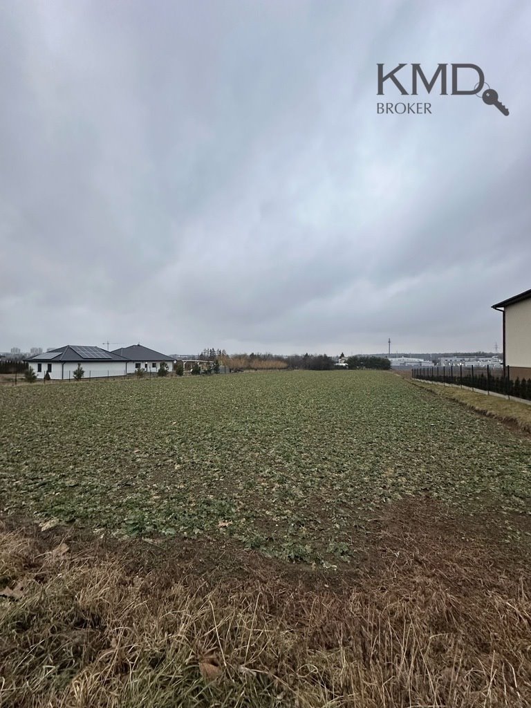 Działka budowlana 6200 m² z dobrym dojazdem i cichym otoczeniem Kalinówka  6 200m2 Foto 1