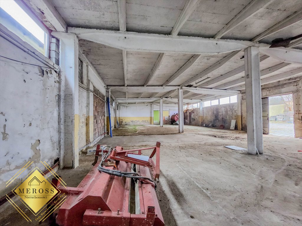 Lokal użytkowy na sprzedaż Konopiska  600m2 Foto 13