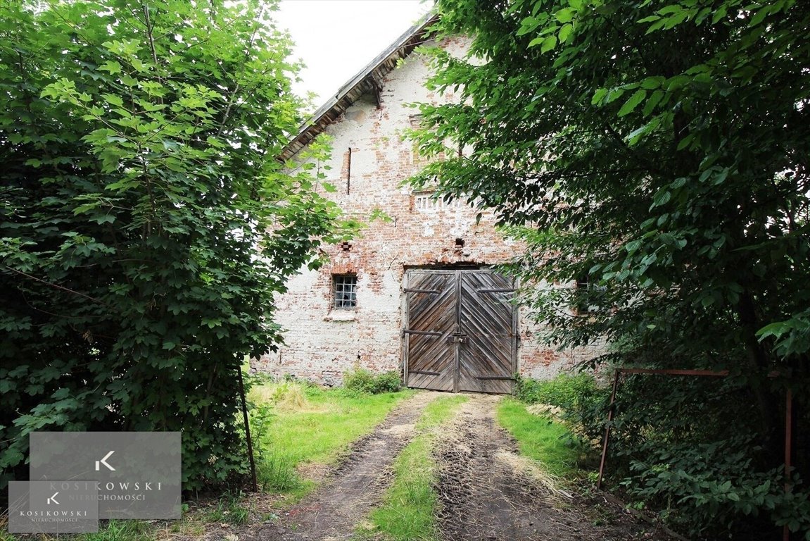 Budynek gospodarczy 430 m2 na działce 23 arów z potencjałem inwestycyjnym Biestrzykowice  430m2 Foto 1