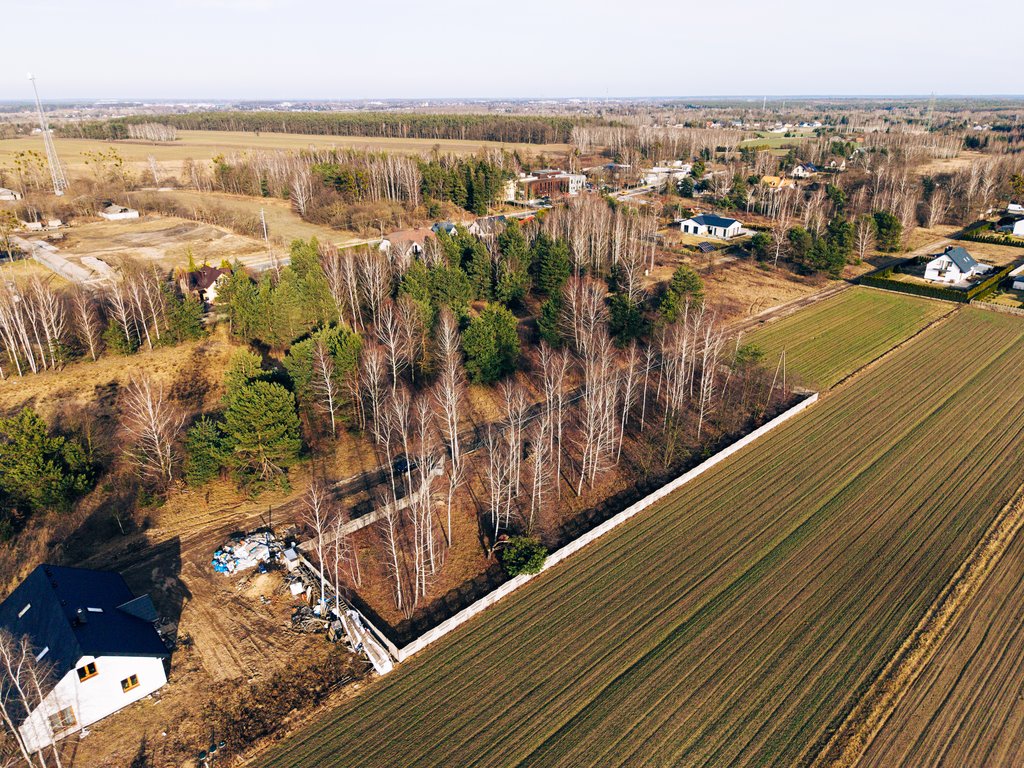 Działka budowlana w Borowej, 2230 m², ogrodzona Borowa  2 232m2 Foto 1