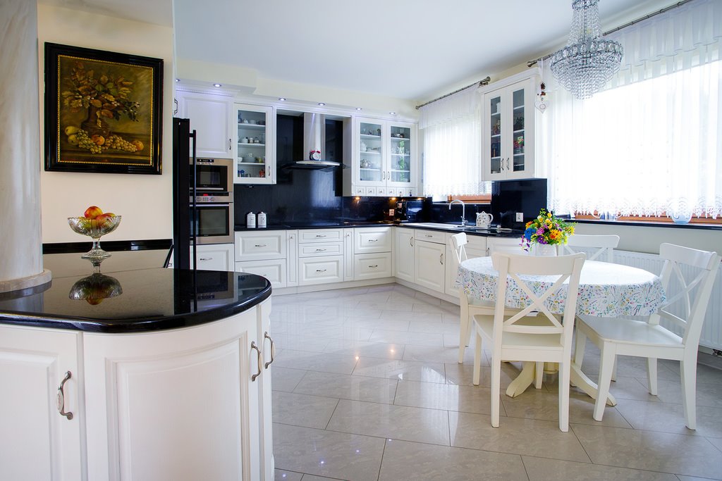 Dom na sprzedaż Domaszowice, Jasna  375m2 Foto 1