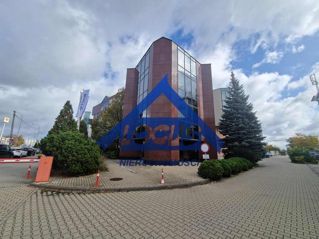 Nowoczesny biurowiec 1333 m2 z parkingiem i widokiem: Warszawa Włochy Okęcie