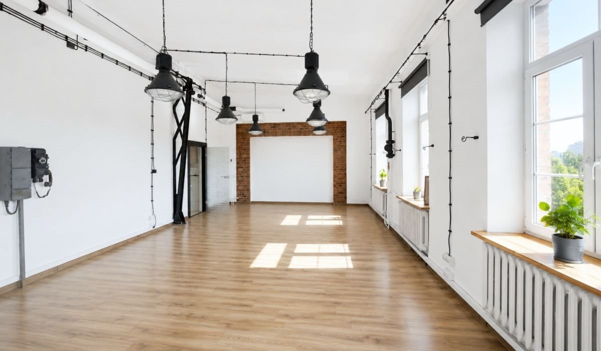 Polecam biuro 65m² w zabytkowej kamienicy z windą: Warszawa Praga-Północ