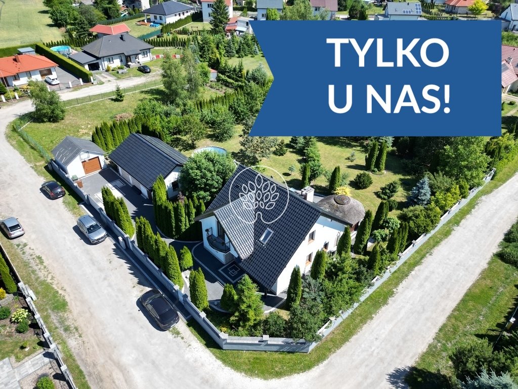 Ekskluzywny dom z basenem, sauną i garażem w Dobrczu Dobrcz  200m2 Foto 1