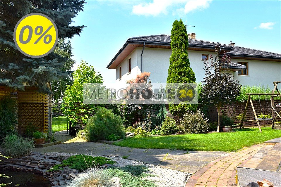 Dom 490 m² z dwoma wejściami - ogród 1013 m² w Ursynowie Warszawa, Ursynów, Pyry  490m2 Foto 1