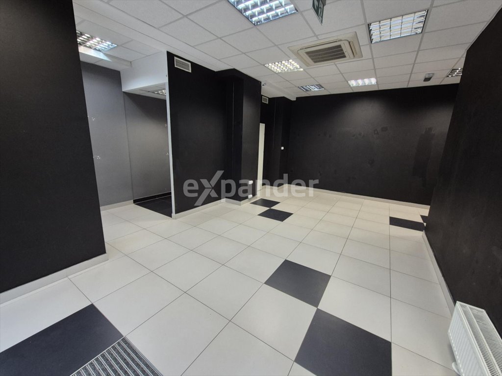 Lokal usługowy 49m2 z witrynami, klimatyzacją i miejscem postojowym Wrocław, Fabryczna, Dedala  49m2 Foto 1