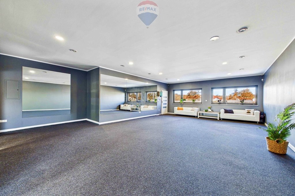 Przestronny lokal 110 m² na wynajem w Zielonej Górze Zielona Góra, Makowa  110m2 Foto 1