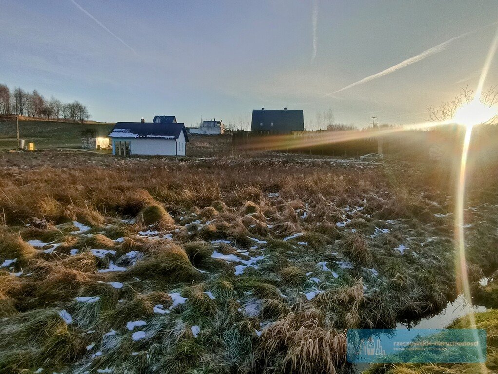 Działka budowlana na sprzedaż Mogielnica  700m2 Foto 1